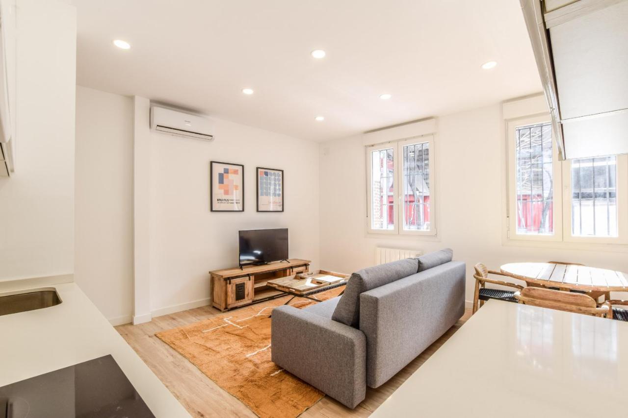 Apartamentos Reformados En Vallecas マドリード エクステリア 写真