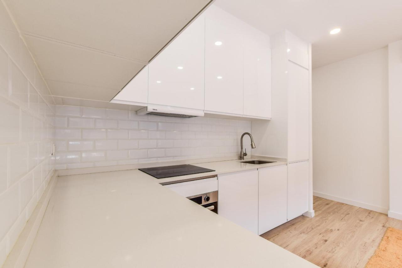 Apartamentos Reformados En Vallecas マドリード エクステリア 写真